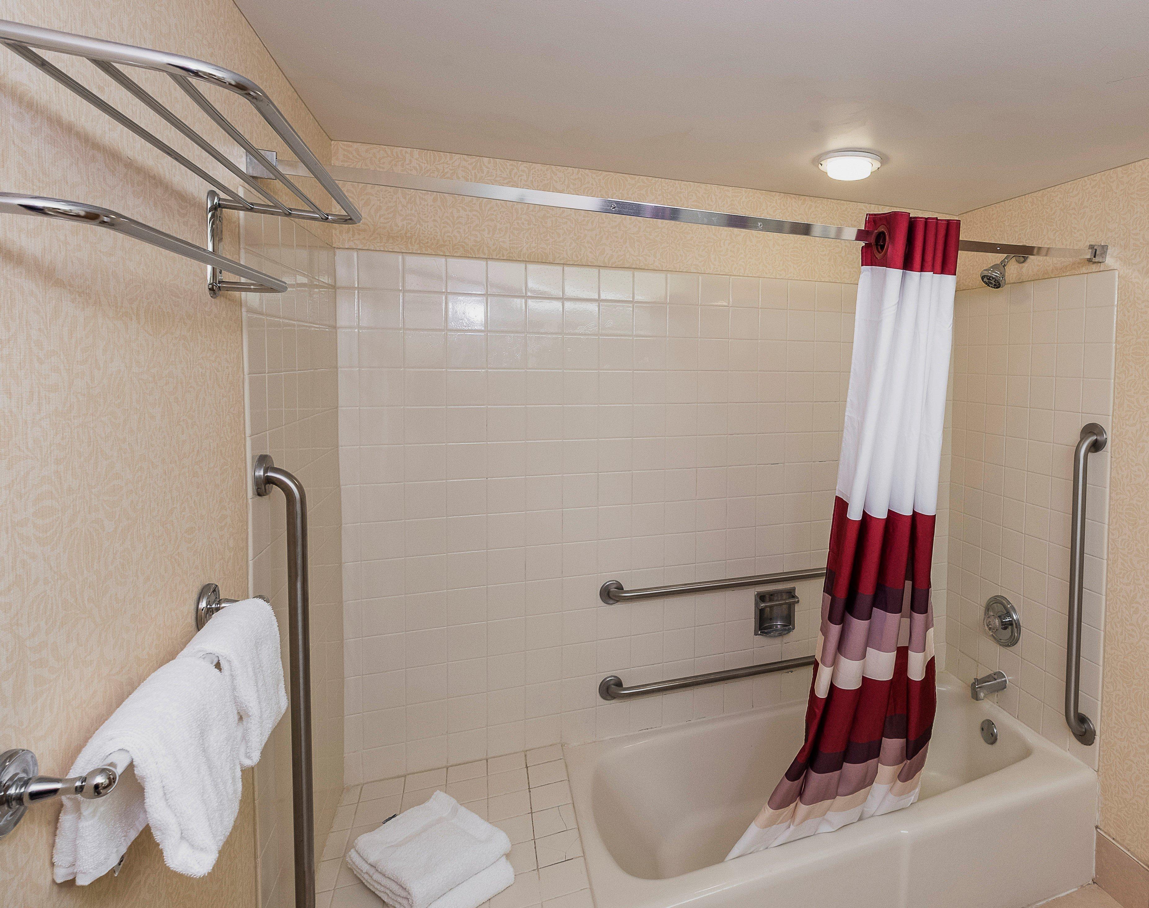 Red Roof Inn & Suites Mt Holly - Mcguire Afb Westampton Kültér fotó