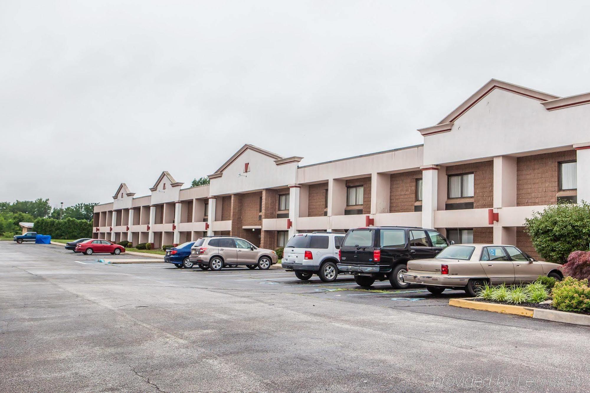 Red Roof Inn & Suites Mt Holly - Mcguire Afb Westampton Kültér fotó