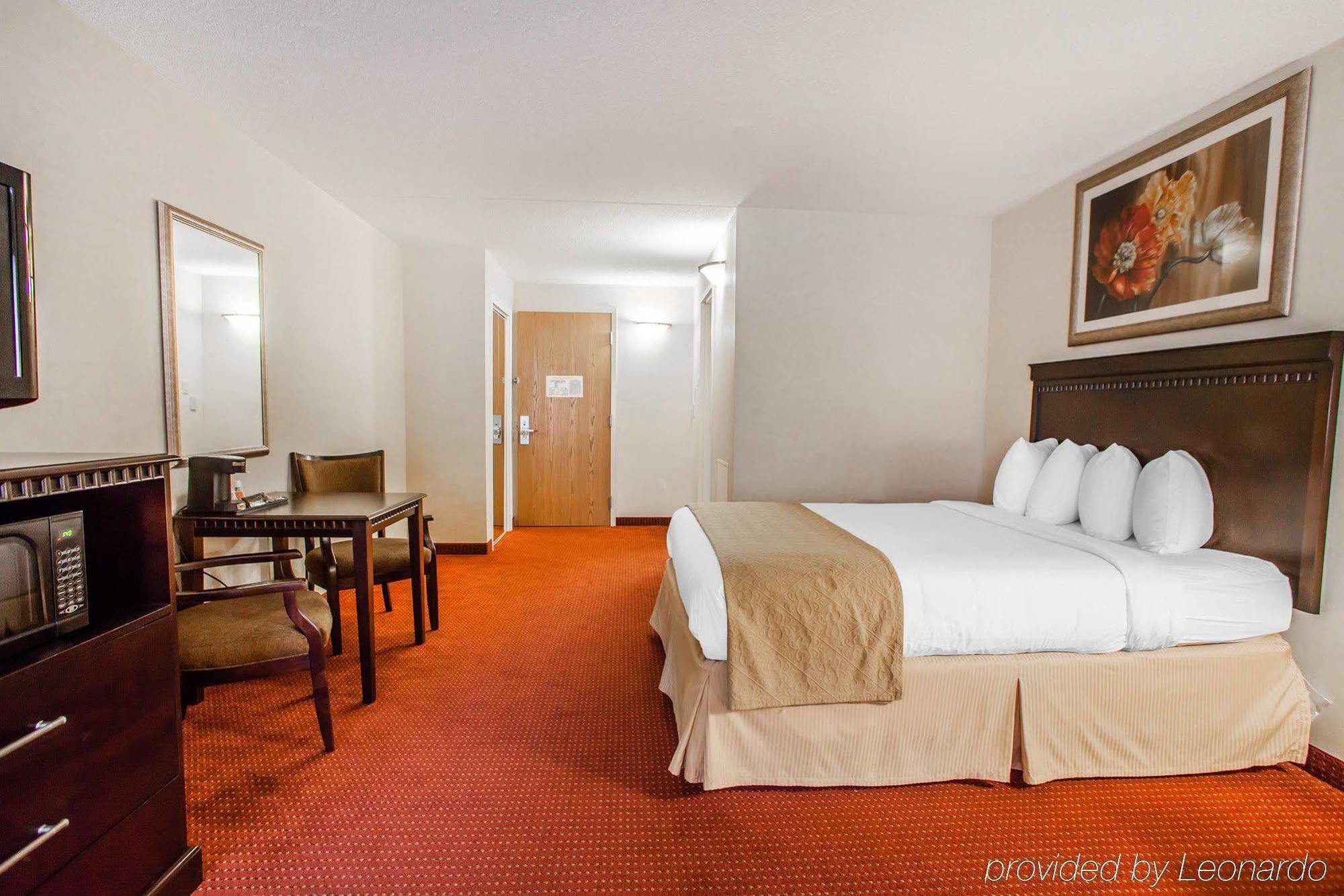 Red Roof Inn & Suites Mt Holly - Mcguire Afb Westampton Kültér fotó